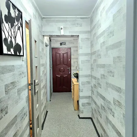 In With Pee - / Katowice Location Homestay Chorzow