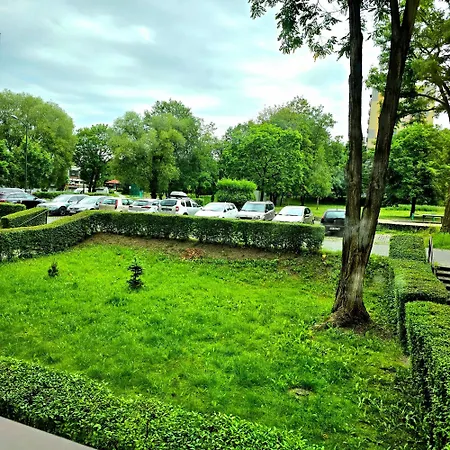 Homestay In With Pee - / Katowice Location